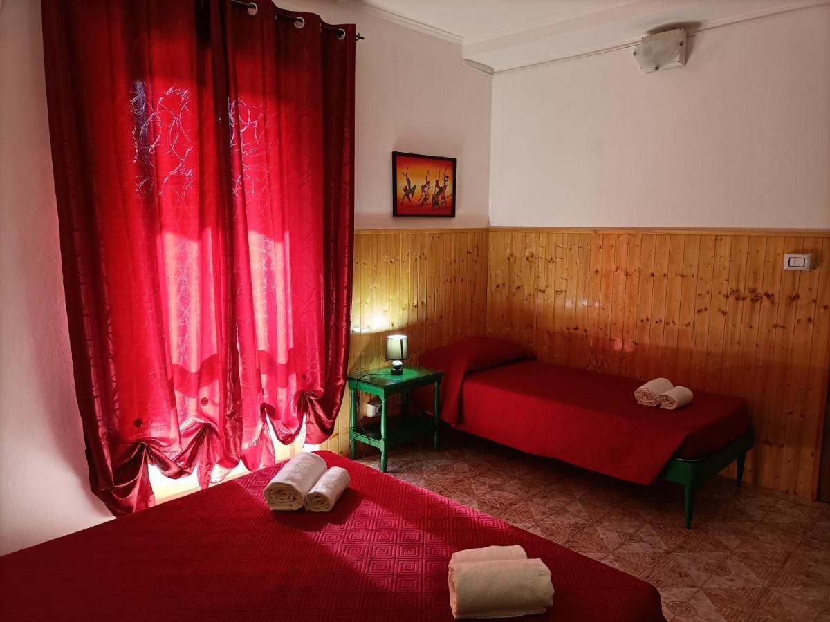 Mony'S Island B&B Альгеро Экстерьер фото